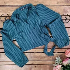 TOP WRAP AROUND‎ SIZE L BY DAISY STREET NEW WITH TAG
